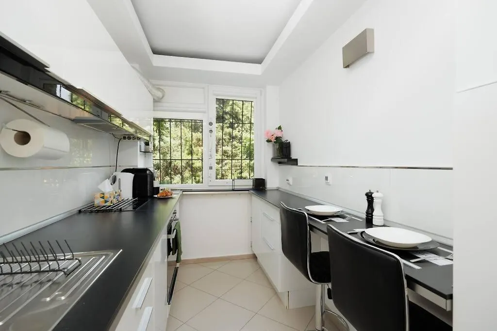Little Paris Boutique Apartamento Bucareste